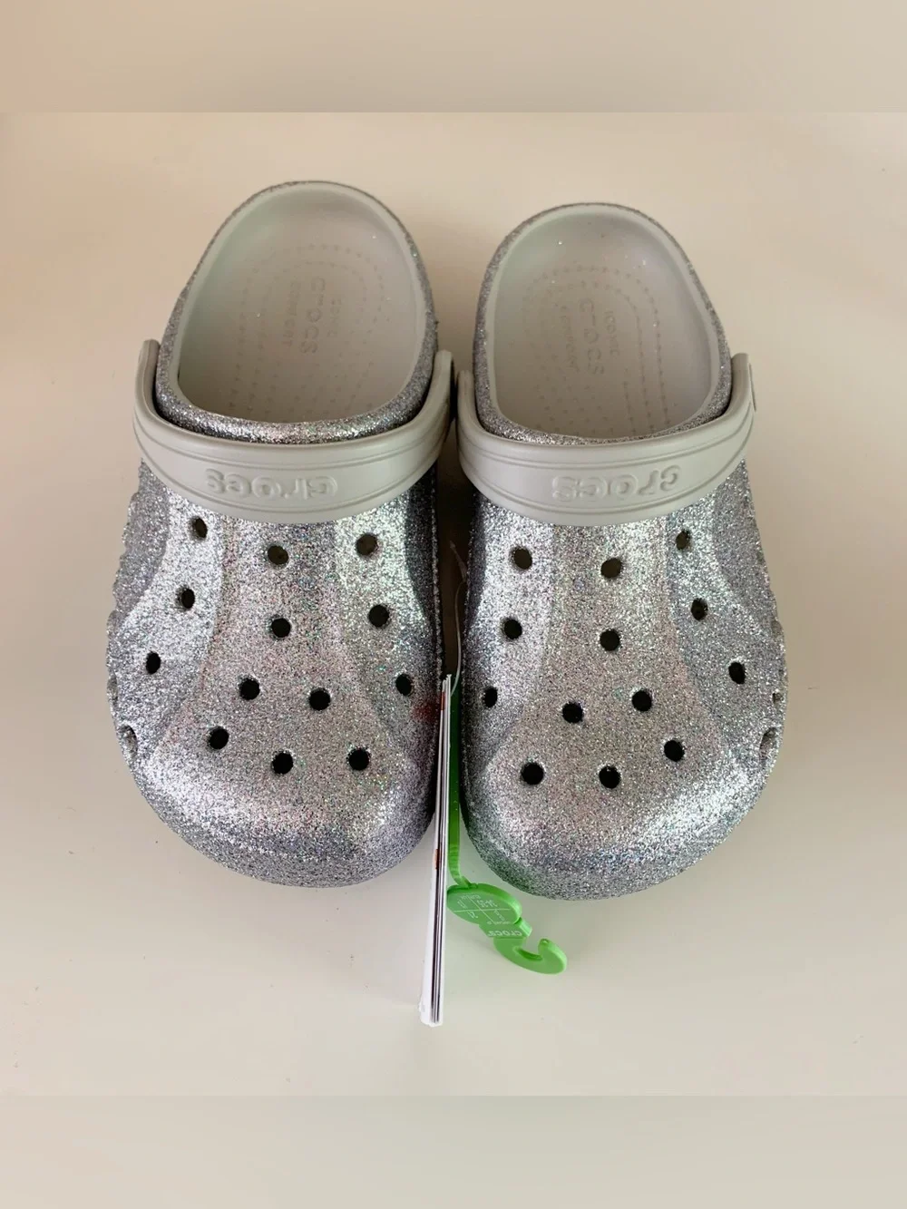Crocs Kids Baya Clog in Silver Glitter in size 3 Brand New with Tags